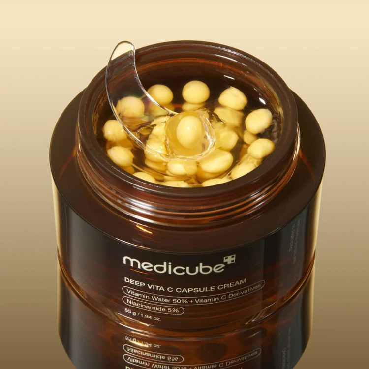 MEDICUBE Deep Vita C Capsule Cream 2
